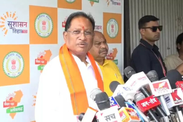 मरवाही में अजीत जोगी की प्रतिमा विवाद गहराया, अमित जोगी बोले; या तो मेरी अर्थी उठेगी या प्रतिमा लगेगी…